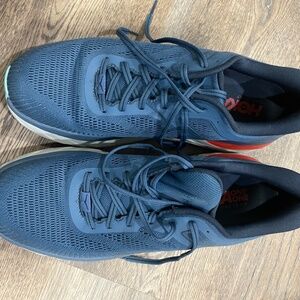 Barely Used Hoka Bondi 7 Men’s Size 11